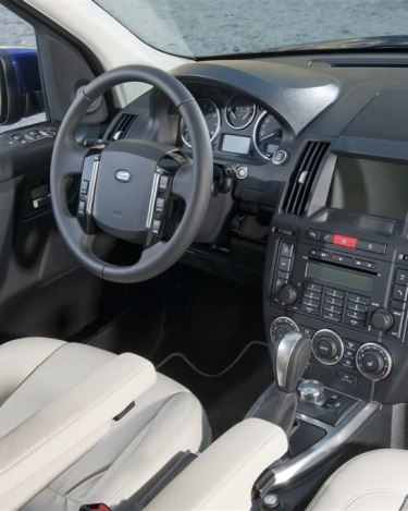 2011_LR2_Freelander_2_35