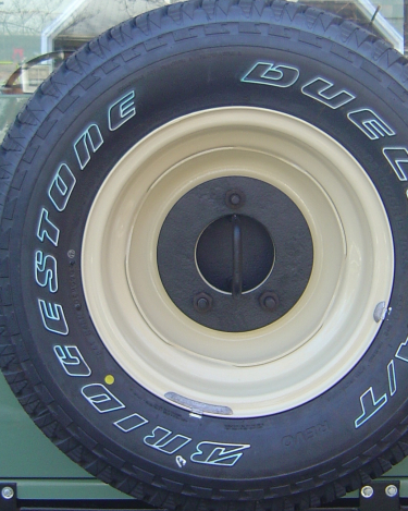 Land-Rover-Series-IIA-Finished-Close-Ups-20