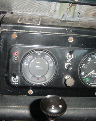 Land-Rover-Series-IIA-021