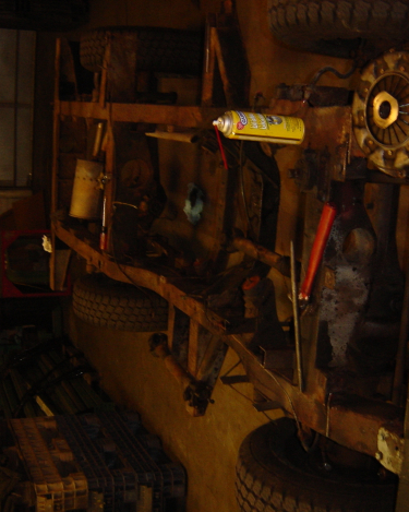 Land-Rover-Series-IIA-Day-10-Engine-Apart-008