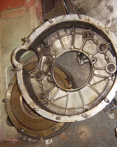 Land-Rover-Series-IIA-Day-10-Engine-Apart-010