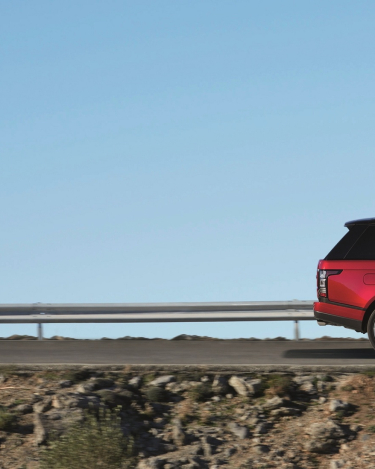 2017-Range-Rover-SVAutobiography-Dynamic-3