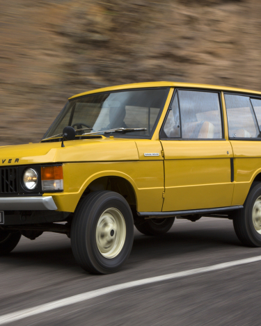1970-Range-Rover-in-Morocco-2