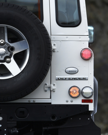Defender-Ice-Edition-4