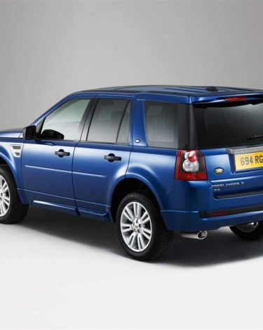 lr_freelander_2_my09_06_hr_fa04