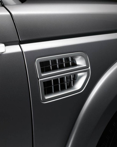 2009_Land_Rover_LR3_Discovery_3_1