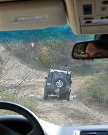2010_Fall_Off_Road_Land_Rover_Long_Island_16