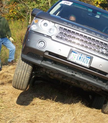 2010_Fall_Off_Road_Land_Rover_Long_Island_2