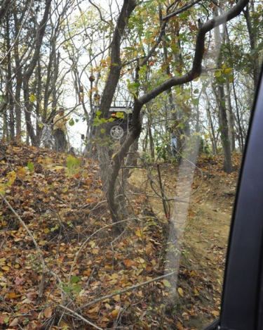 2010_Fall_Off_Road_Land_Rover_Long_Island_21