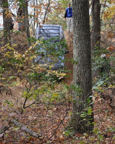 2010_Fall_Off_Road_Land_Rover_Long_Island_39
