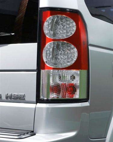 2010_Discovery4_Tail_Lamp_012