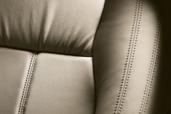 2010_Discovery4_019_HR