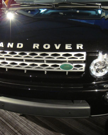 2010_Land_Rover_LR4_19