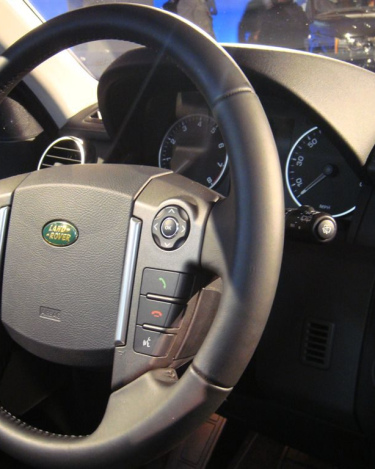 2010_Land_Rover_LR4_31