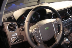 2010_Land_Rover_LR4_12