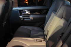 2010_Land_Rover_LR4_21