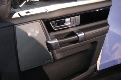 2010_Land_Rover_LR4_36