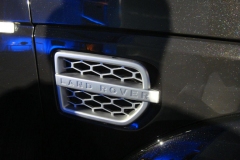 2010_Land_Rover_LR4_40