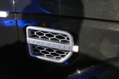 2010_Land_Rover_LR4_41