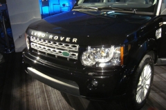 2010_Land_Rover_LR4_42