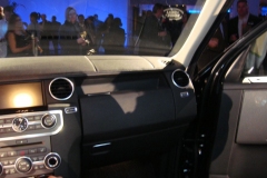 2010_Land_Rover_LR4_8