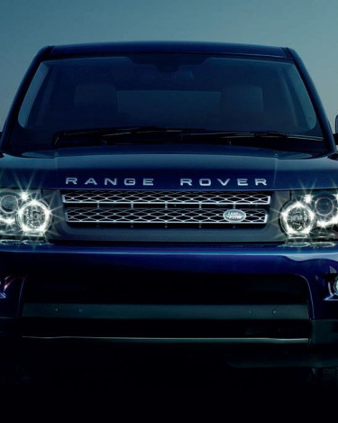 2011_Range_Rover_Sport_US_Page_07