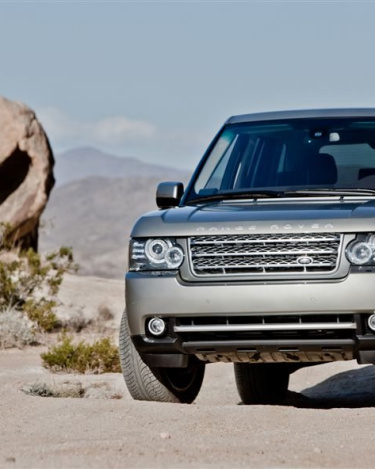 2011_Range_Rover_Supercharged_NA_Spec_13