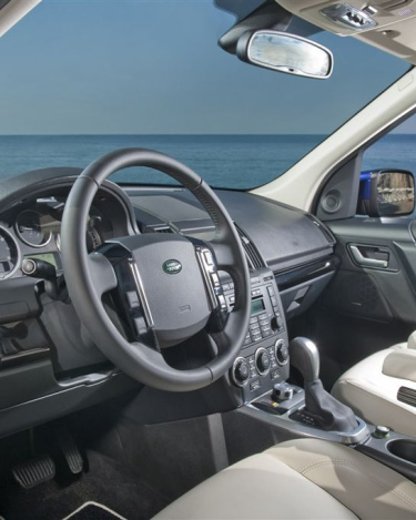 2011_LR2_Freelander_2_31