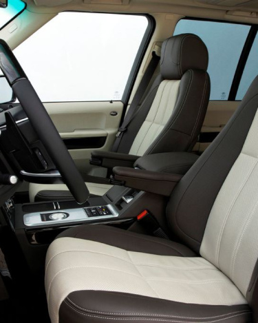 2011_Range_Rover_TDV8_12