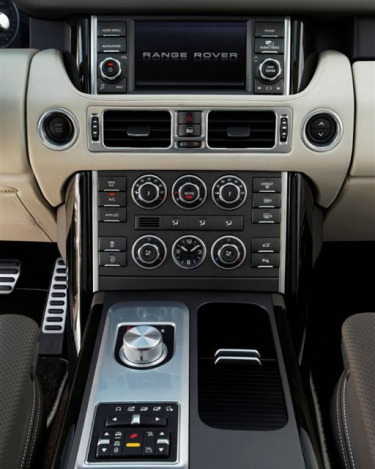 2011_Range_Rover_TDV8_15