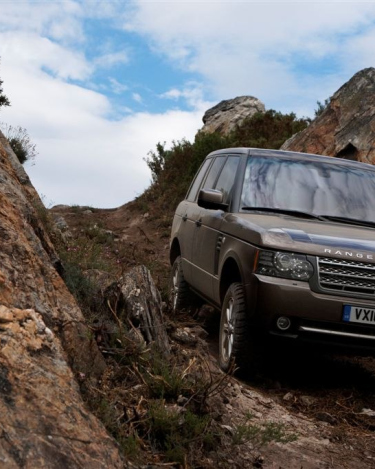 2011_Range_Rover_TDV8_23