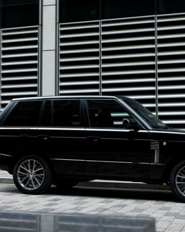 AUTOBIOGRAPHY_BLACK_40TH_ANNIVERSARY_LIMITED_EDITION_19