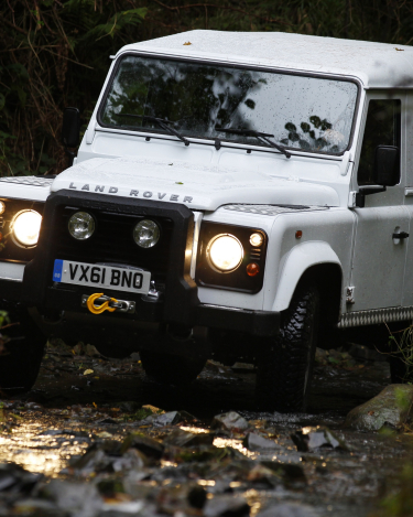 12my_defender_071