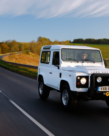 2012-Land-Rover-Defender-4