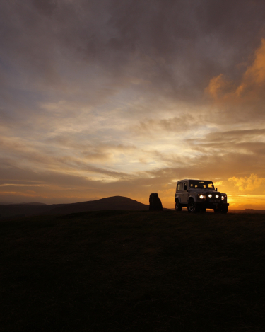 2012-Land-Rover-Defender-8