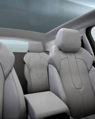 Evoque_Pure_Interior_Roof_Seats
