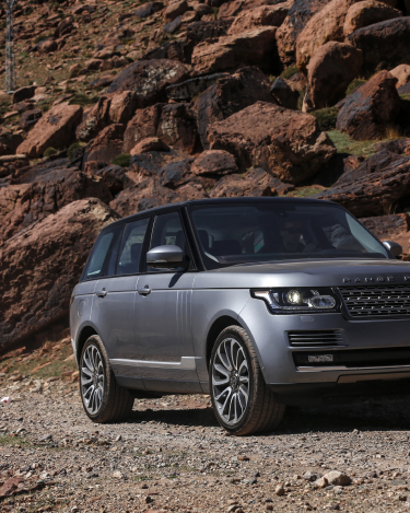 2013-Range-Rover-in-Orkney-Grey-10