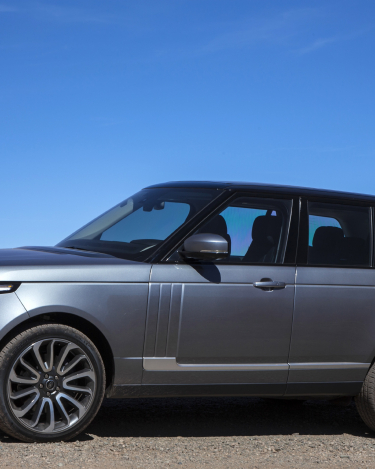 2013-Range-Rover-in-Orkney-Grey-19