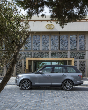 2013-Range-Rover-in-Orkney-Grey-22