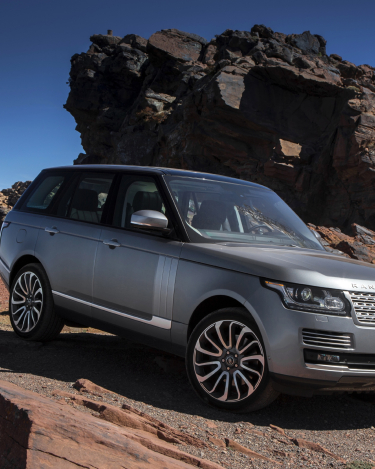 2013-Range-Rover-in-Orkney-Grey-29