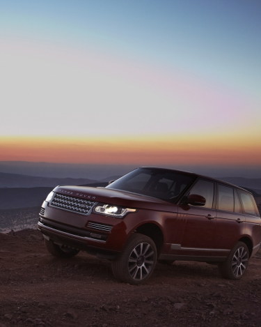 2013-Range-Rover-in-Firenze-Red-39
