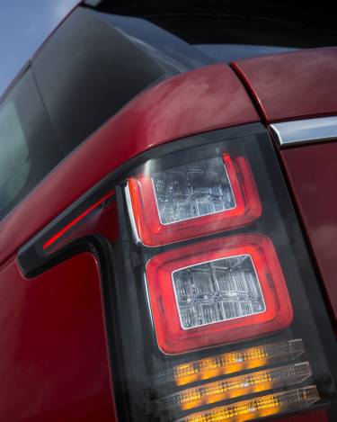2013-Range-Rover-in-Firenze-Red-4