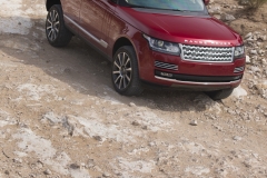 2013-Range-Rover-in-Firenze-Red-18