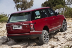 2013-Range-Rover-in-Firenze-Red-22