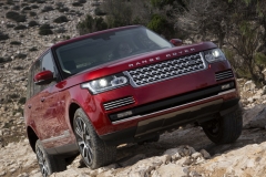 2013-Range-Rover-in-Firenze-Red-23