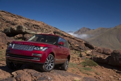 2013-Range-Rover-in-Firenze-Red-26