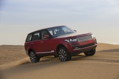 2013-Range-Rover-in-Firenze-Red-30