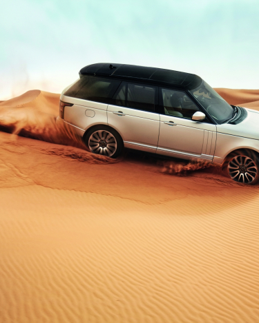 2013-Range-Rover-in-Morocco-1