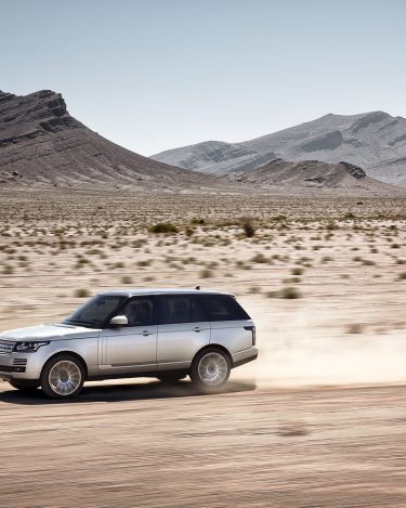 2013-Range-Rover-in-Morocco-17