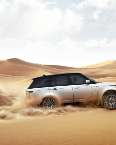 2013-Range-Rover-in-Morocco-21